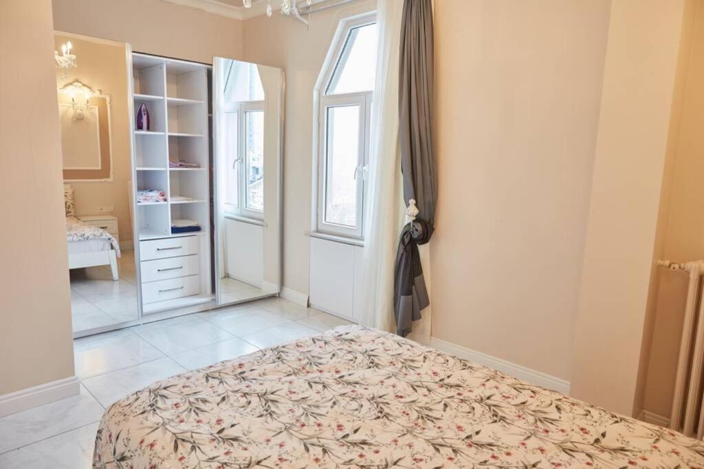 Taksim Square Apartment, Great View, Luxury Stambuł Zewnętrze zdjęcie