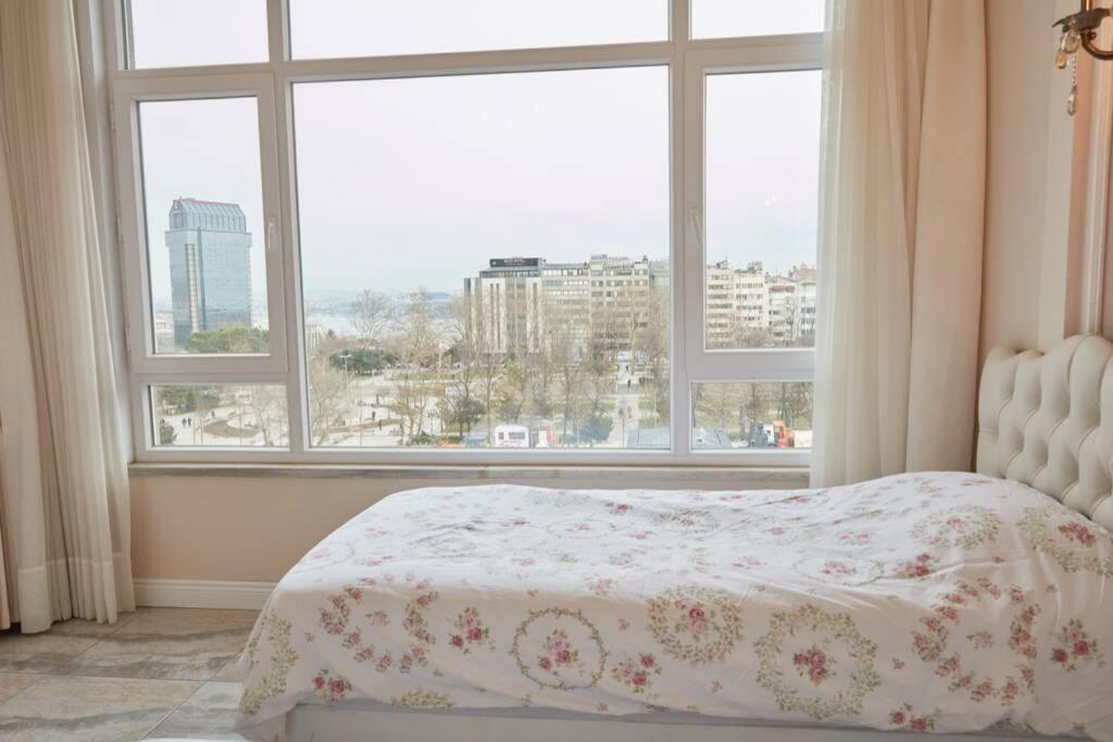 Taksim Square Apartment, Great View, Luxury Stambuł Zewnętrze zdjęcie